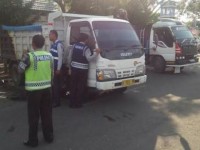 Satlantas dan Dishub Kediri Razia Truk Angkut Pasir