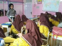 Satlantas Polres Tanjung Perak Beri Sosialisasi Pelajar SMA